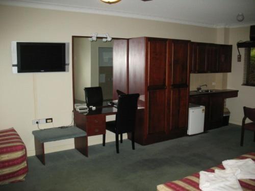 Country 2 Coast Motor Inn Κοφς Χάρμπουρ Δωμάτιο φωτογραφία