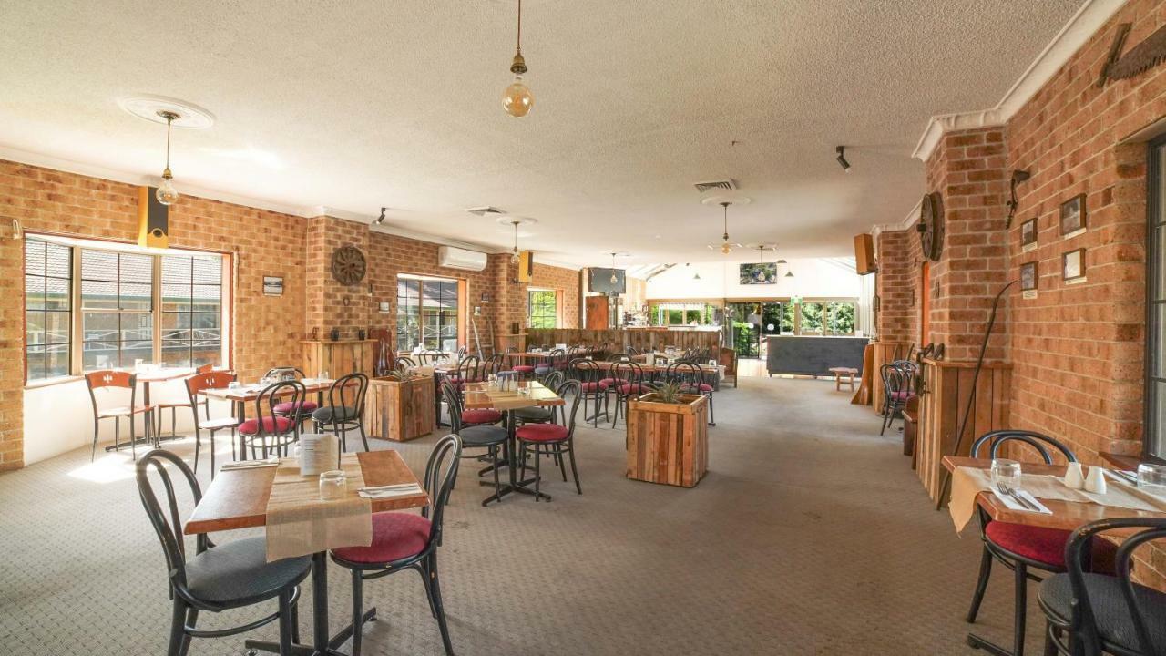 Country 2 Coast Motor Inn Κοφς Χάρμπουρ Εξωτερικό φωτογραφία